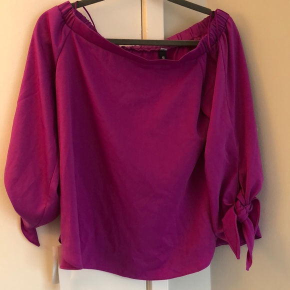 Design Lab Lord & Taylor Tops - Very pretty blouse